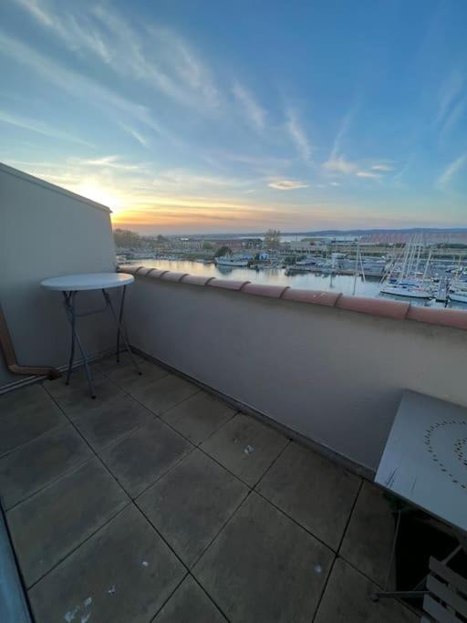 Appartement Terrasse Belle Vue En Duplex Parking Sète Buitenkant foto